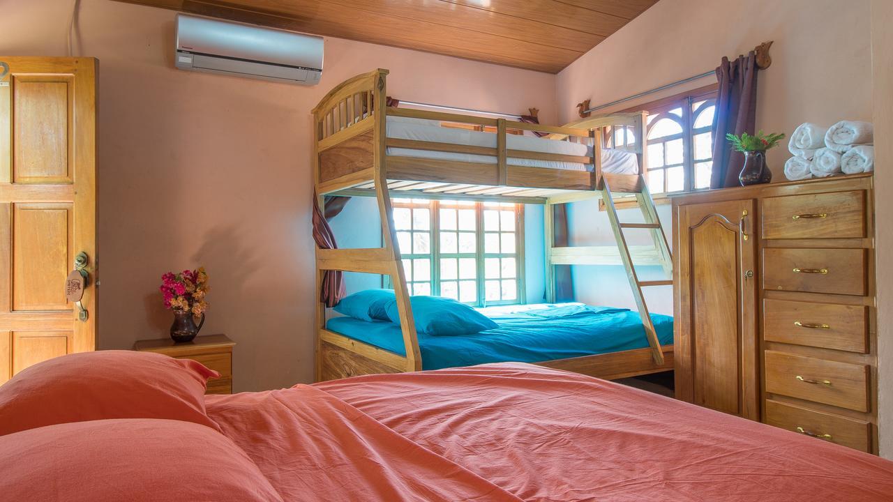 Hotel Congos Merida Екстер'єр фото